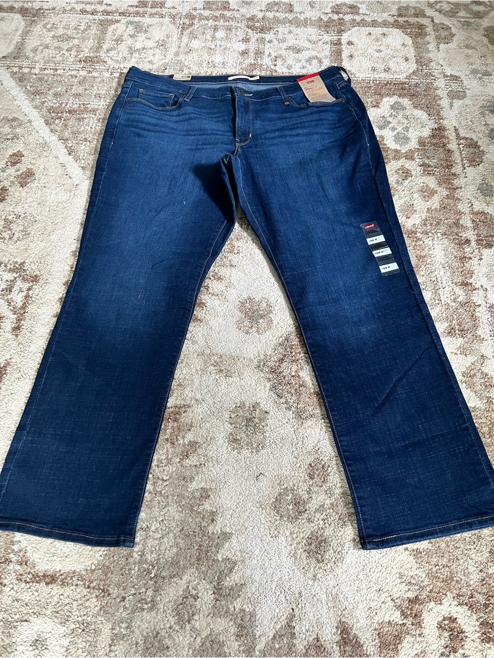 Levi's Women's Straight Jeans Dark Wash Size 18W